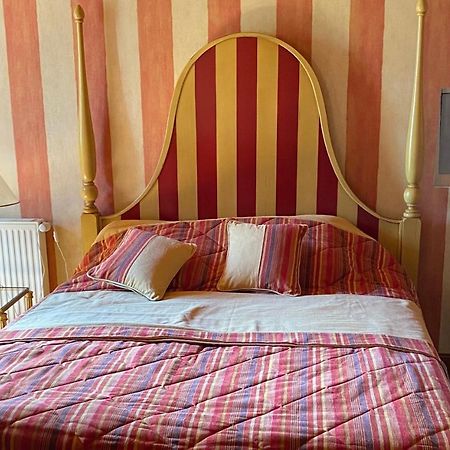 Le Domaine De Tizo Otel Saint-Victor-de-Morestel Dış mekan fotoğraf