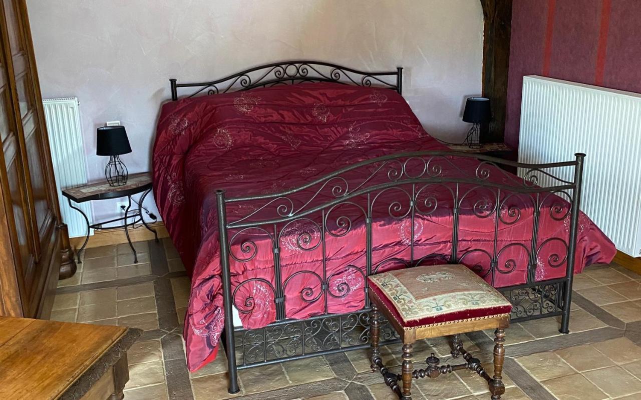 Le Domaine De Tizo Otel Saint-Victor-de-Morestel Dış mekan fotoğraf