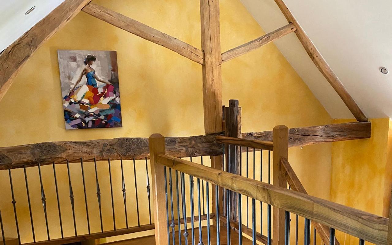 Le Domaine De Tizo Otel Saint-Victor-de-Morestel Dış mekan fotoğraf