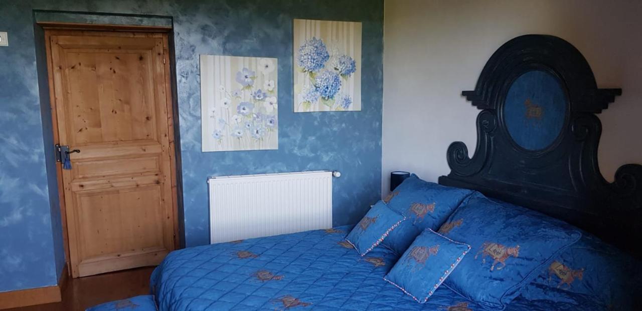 Le Domaine De Tizo Otel Saint-Victor-de-Morestel Dış mekan fotoğraf